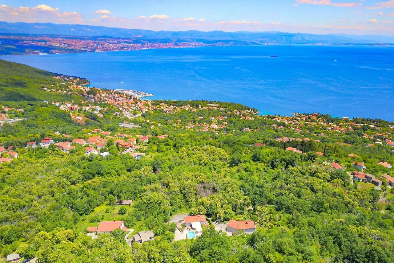 Apt - Villa Sambije With Swimming Pool, Dobrec - Opatija Apartment